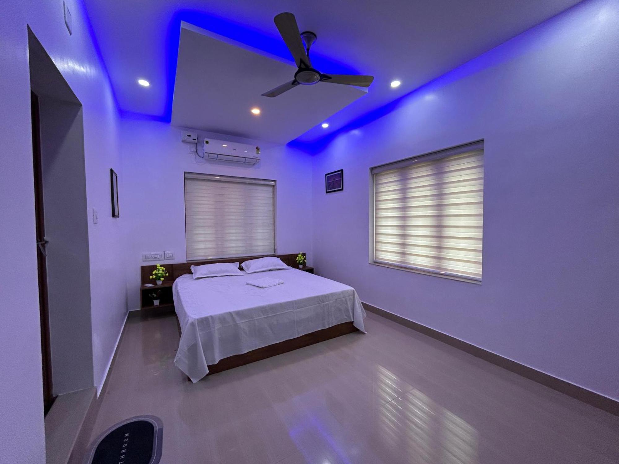Puzhayoram Homestay Thrissur Exterior photo
